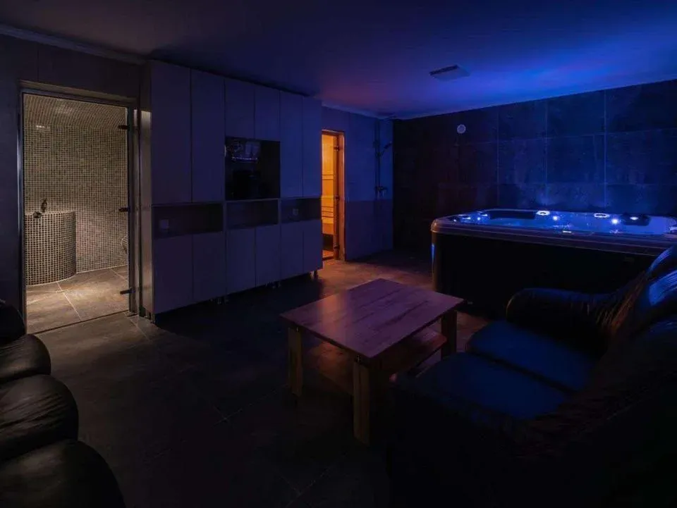 4-комнатная квартира, 55 м² — Изображение 5